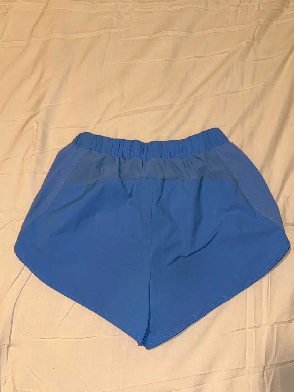Alo Yoga Playmaker Dolphin Shorts Crystal Clear Blue XS